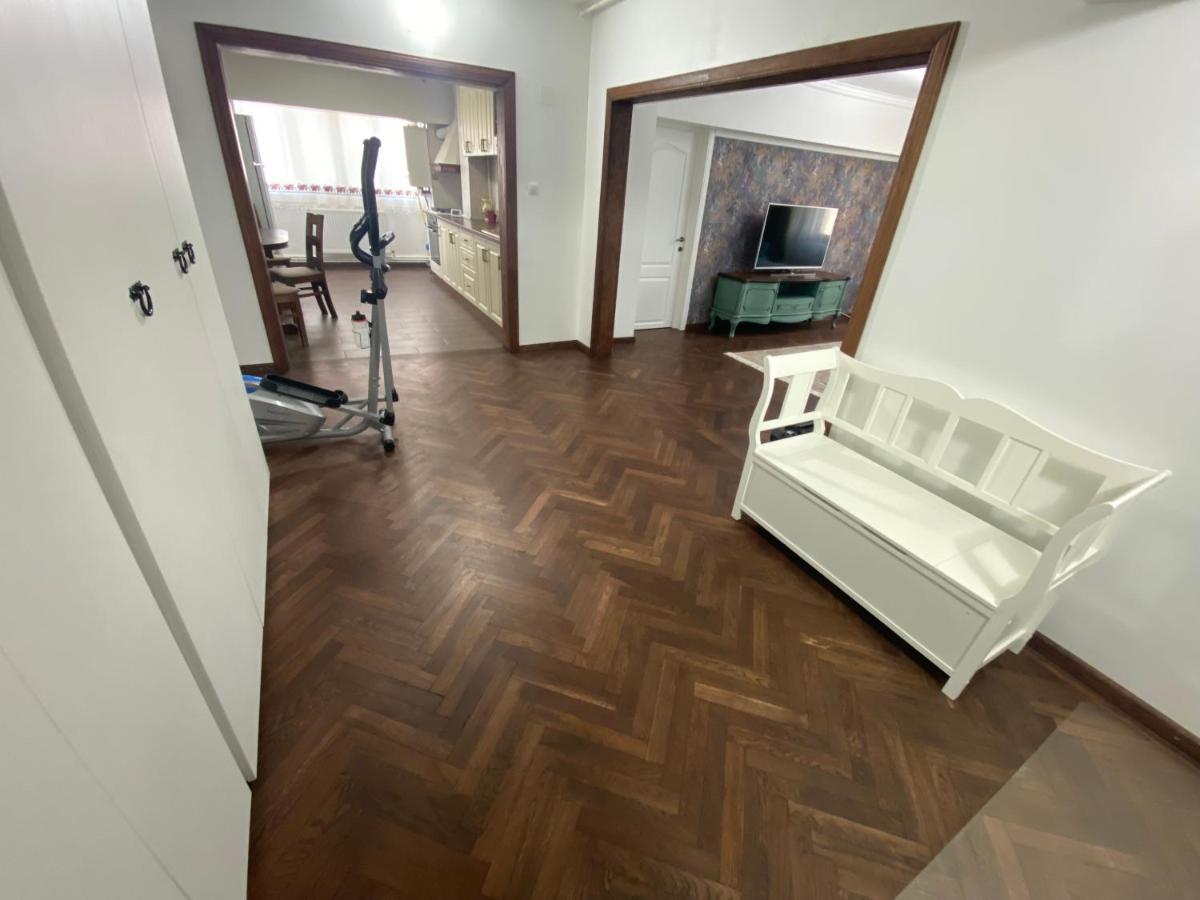 Violetta Apartament Buzău Exterior photo